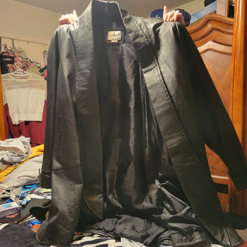 Comint real leather jacket.